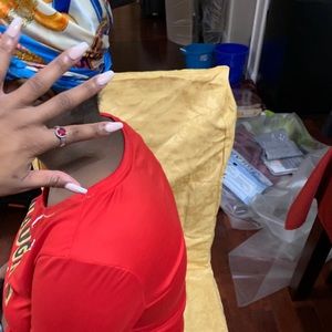 Meet your Posher, Maya